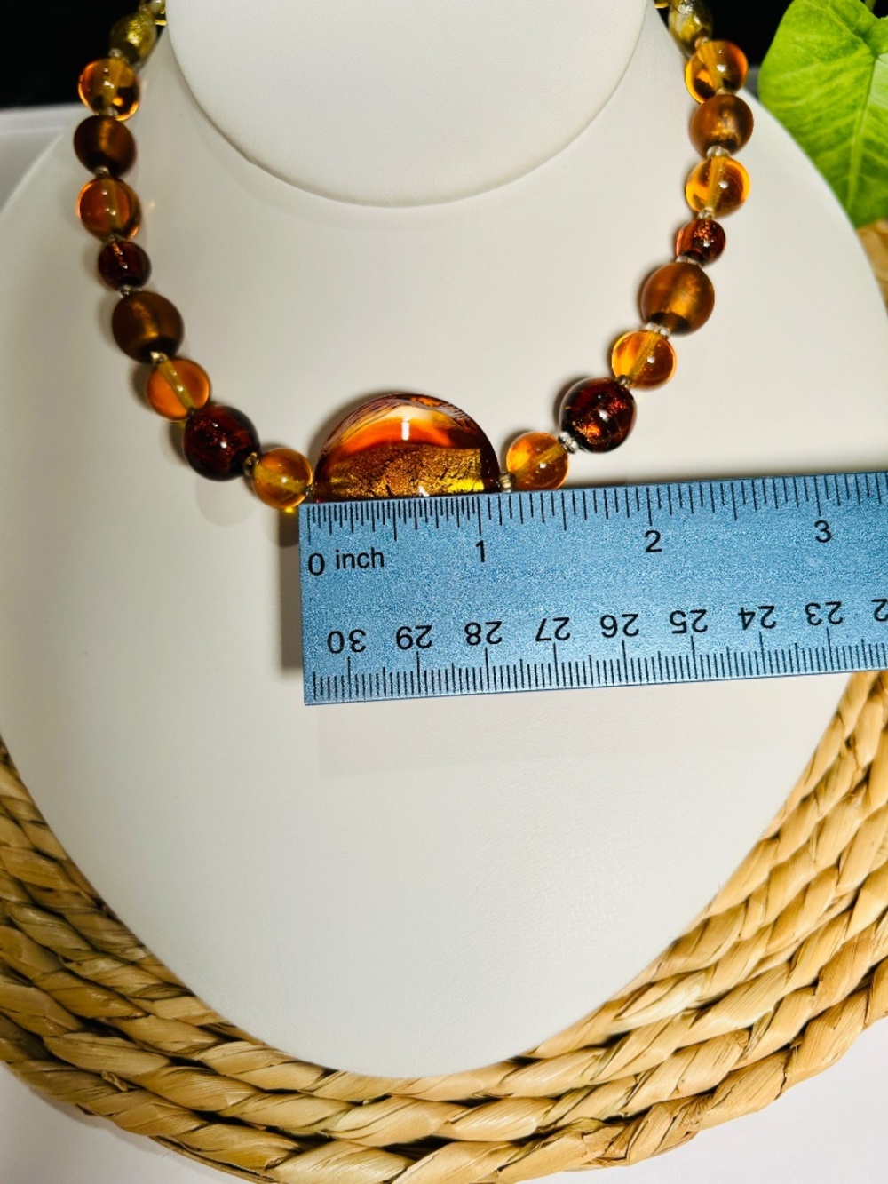 Striking Antica Murrina Venetian Murano Glass Gold Foil beaded necklace - Picture 10 of 14